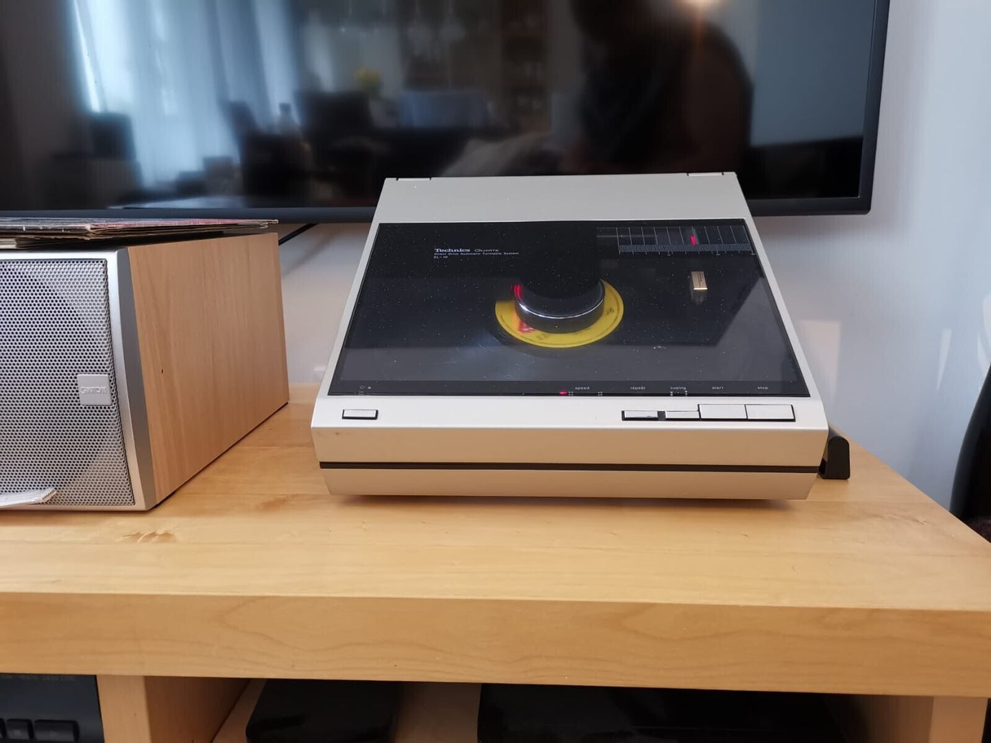 Technics Stand (pair) for player kosmickid904